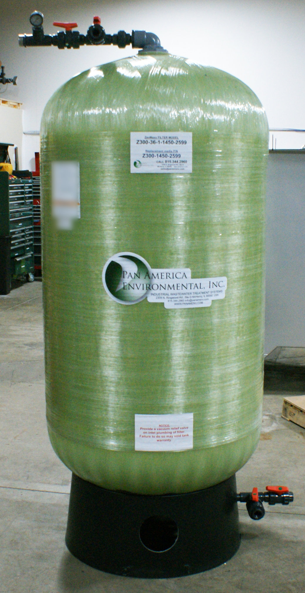 Zeomaxx organoclay filtration vessels
